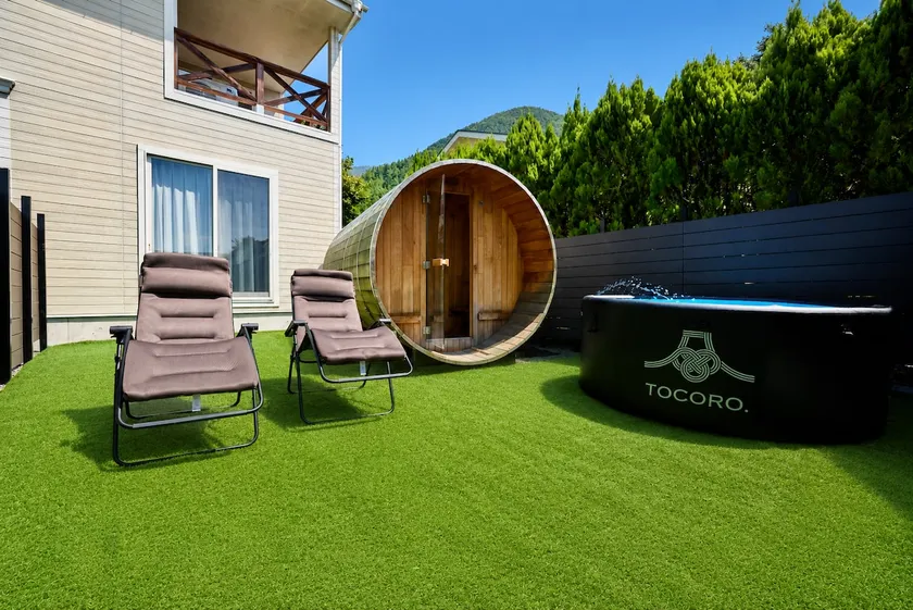 All rooms have views of Mt. Fuji and Lake Kawaguchi | Private villa with barrel sauna and pool! - Image 1