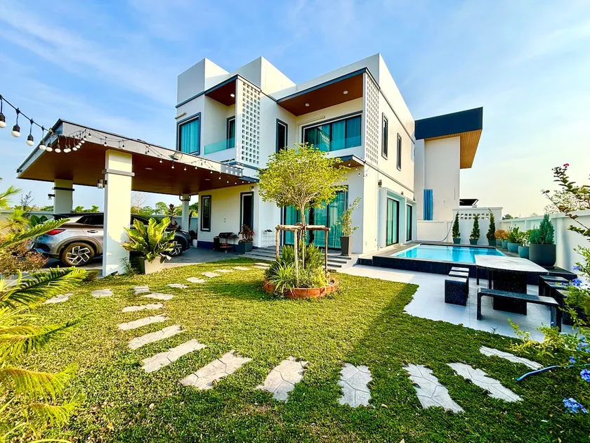 Bonus Pool Villa Chiang Mai - Image 1