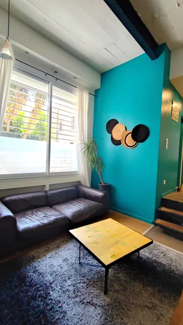 Loft apartment close to the city center - Image 1
