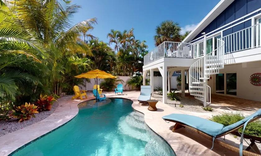 NEW! Blue Crush! Steps to the beach! Heated Pool! - Image 1