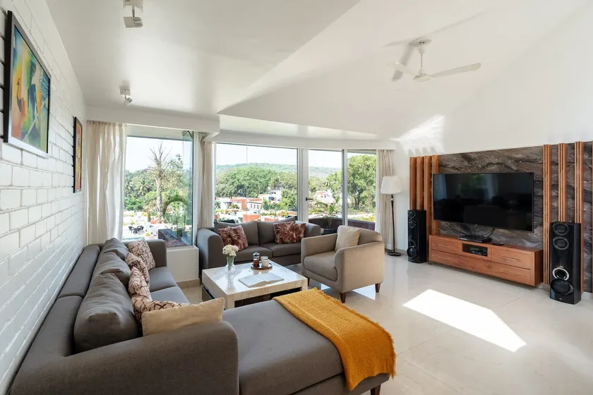 ElSereno|Bright & Airy|Pool|AC|10m to Thalassa - Image 1