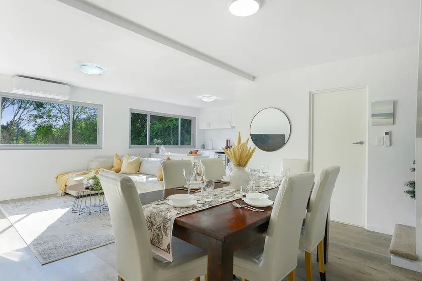 Collaroy 3Br Beach Home with Large Pool Ground Floor - Image 1