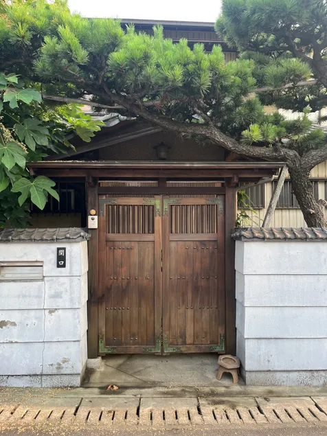 Japanese-style レトロ 古民家 を 貸切。 Up to 7 people. - Image 1