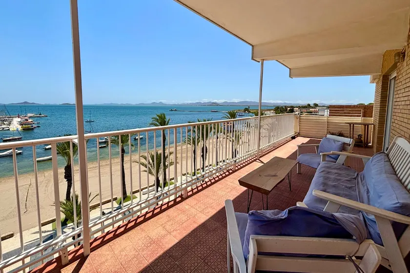 Casa Playa de la Concha by Rental Hero - Image 1