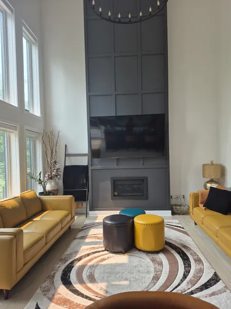 Modern Comfort + Private View Very close to Ottawa - Image 1