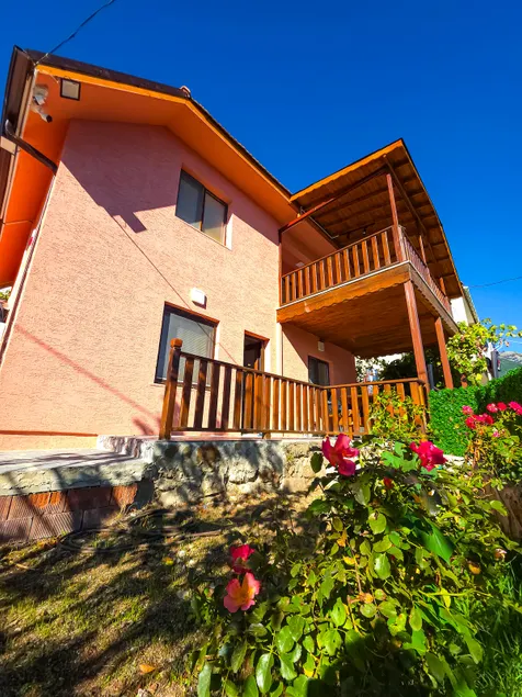 Uludağ Tatil Evleri & Villa Şirin - Image 1