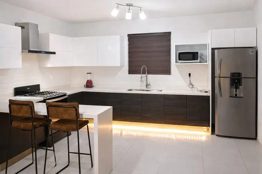 Fully equipped house for 2–6 people (we charge a fee) - Image 1