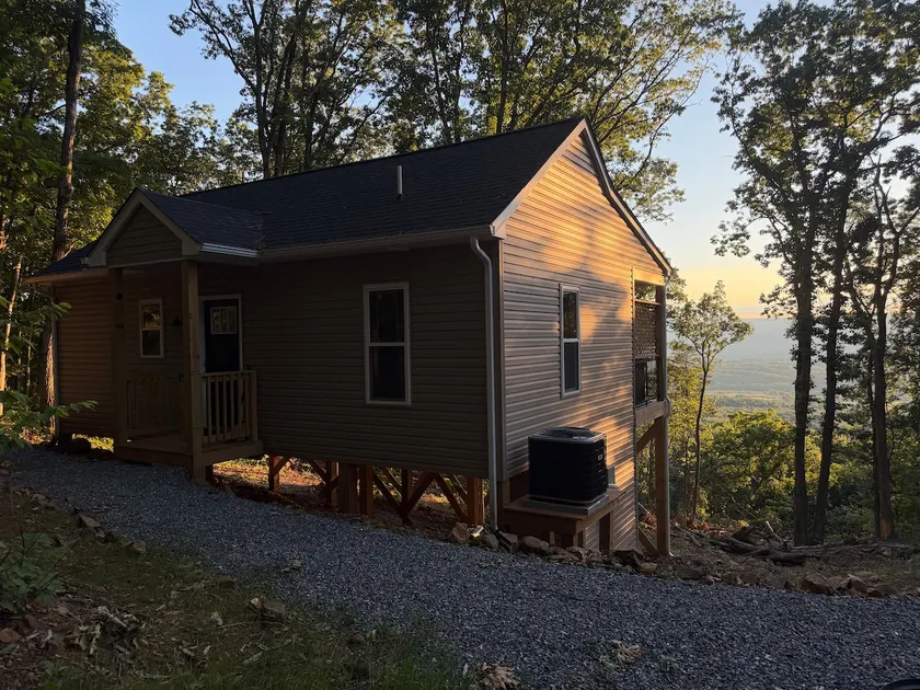 Valley Views | Hot Tub | Waterfall Access - Image 1