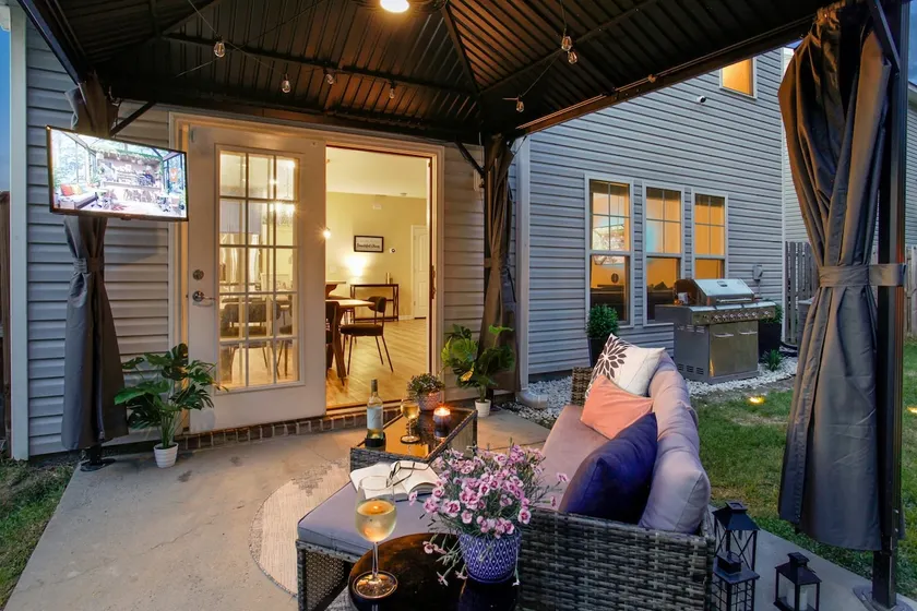 Family Fun House | Sleeps 12 | Fire Pit & Office - Image 1