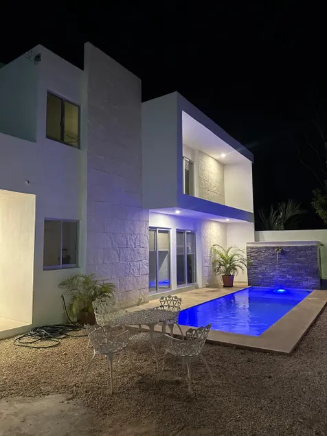 Casa D'Sauza's Complete - Image 1