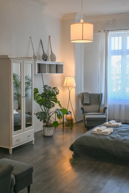 Hilbert Home - Image 1