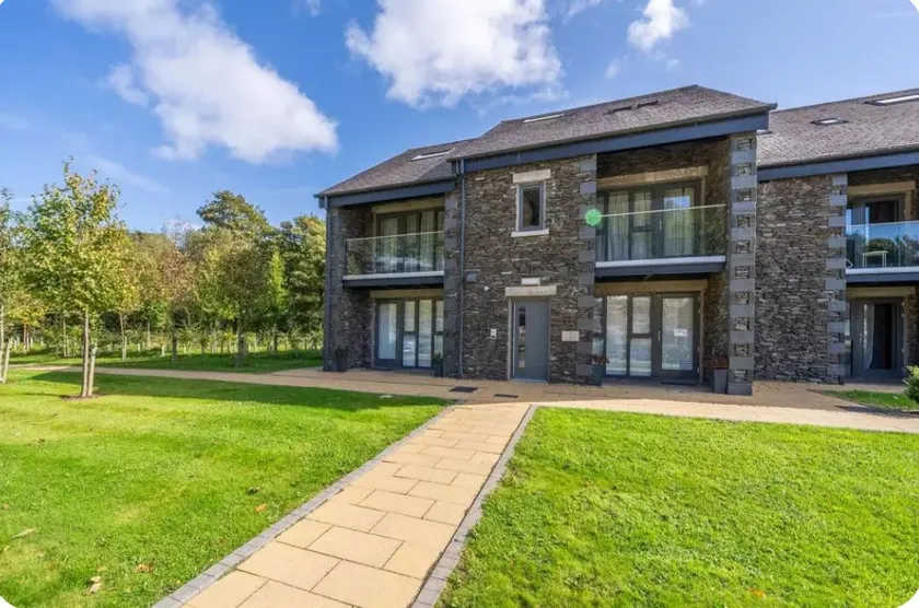 Leven Bank Ironworks apartment 36 - Image 1