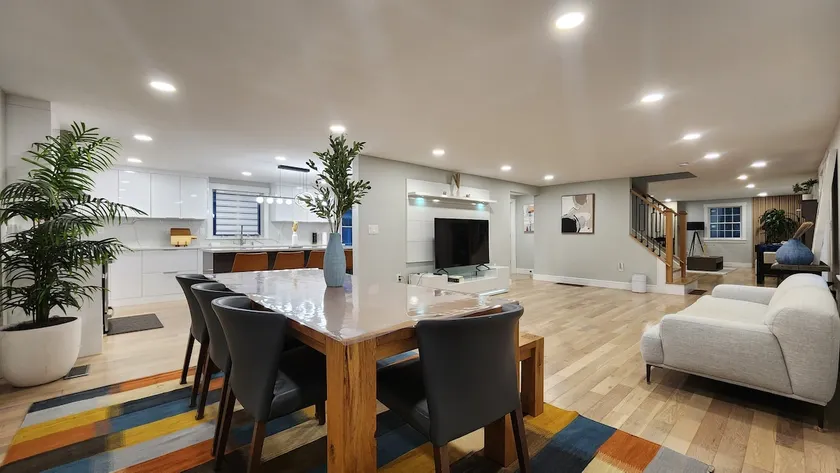 Modern Grand Retreat |5B5B |Brand New Luxury House - Image 1