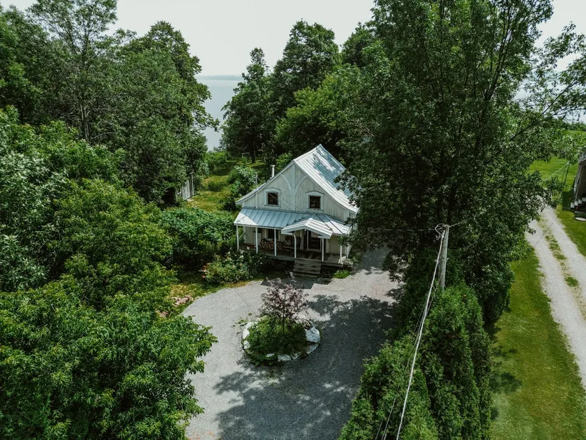 The Sculptor's House - Image 1