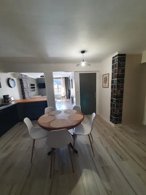 city center apartment - Image 1