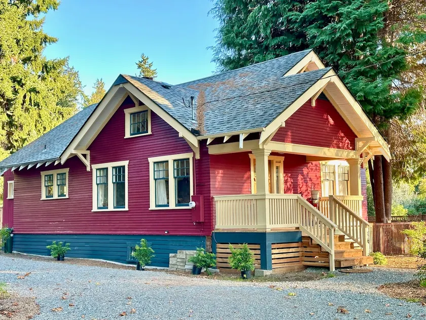1920s Country House - Image 1