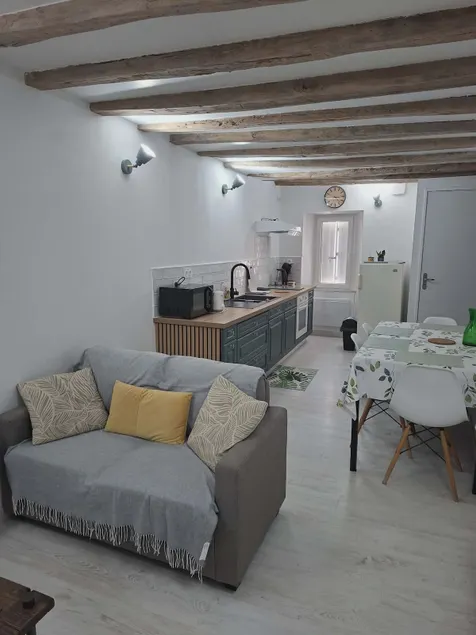 Chamaillard 2 quiet, spacious, 6 people max - Image 1