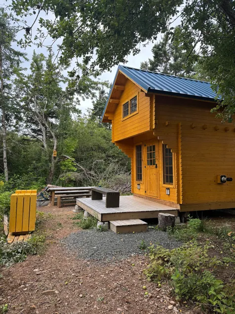 Hawthorn The Spruce | Off grid Margaree Loft Cabin - Image 1