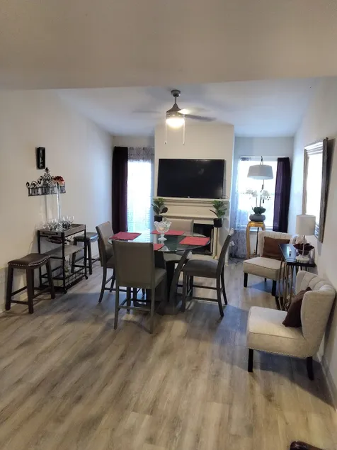 Quiet 2BR/2Bath King Suite/5 min from Downtown ATL - Image 1