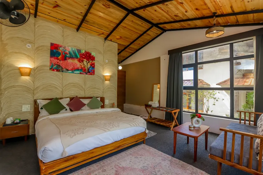 Orivelle Oak 2 Cabin Set Mukteshwar - Image 1