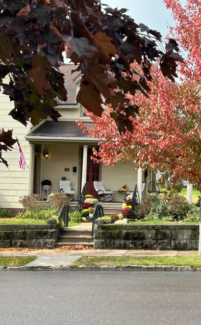Historic 6BR Family Getaway - Image 1