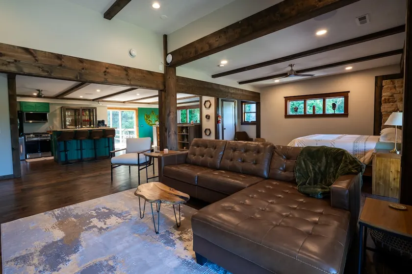 The Sanctuary - Historic loft near DT - sleeps 4 - Image 1