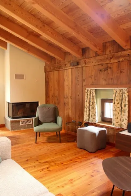 Maison Rose~ Charm and Comfort near the Ski Lifts - Image 1