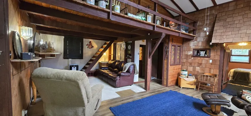 Our Rustic Home Country Retreat - Image 1