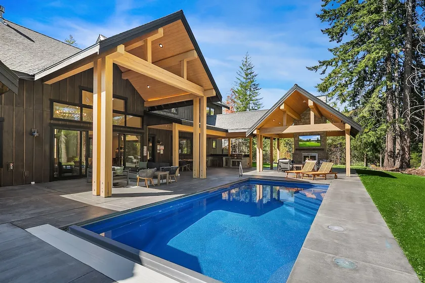Private Pool * Fantastic Outdoor Living In Suncadi - Image 1