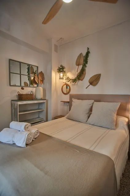 Honey Rosemary Suite Room - Image 1