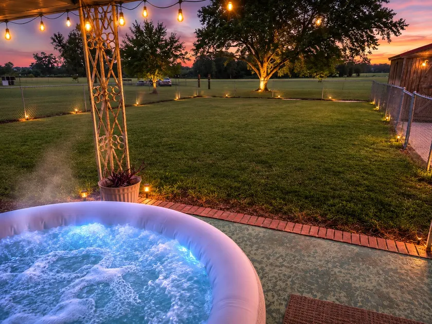 Hot Tub + Fenced Yard | Pet-Friendly Country Stay - Image 1