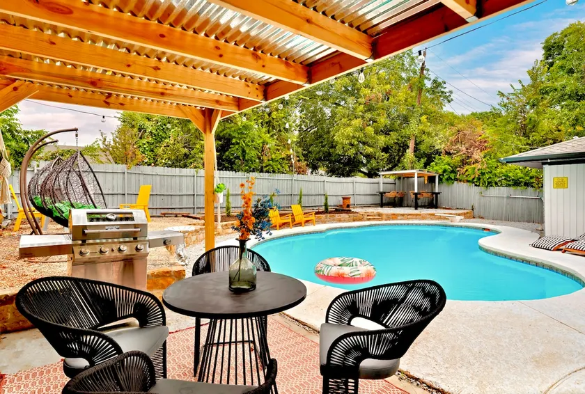 Classic Home Stay•Private Oasis with Pool:Near DFW - Image 1