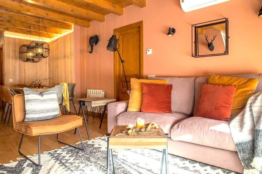 RURAL D'ÀNEU | Luxury family apartment with a view - Image 1