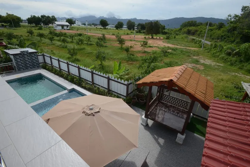 Bandara 1 Bedroom Villa with Private Swimming Pool - Image 1