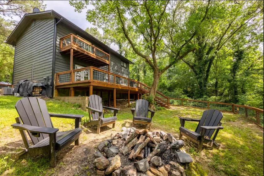 Lake Catherine Waterfront home w/ Dock + Fire Pit - Image 1