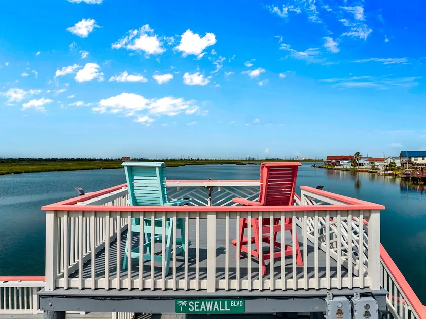 Sunnyside Up–Waterfront Getaway - Image 1