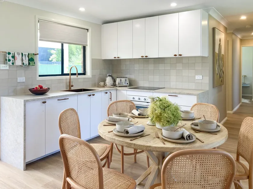 Newly Renovated, Quiet, 5min Walk to the Beach - Image 1