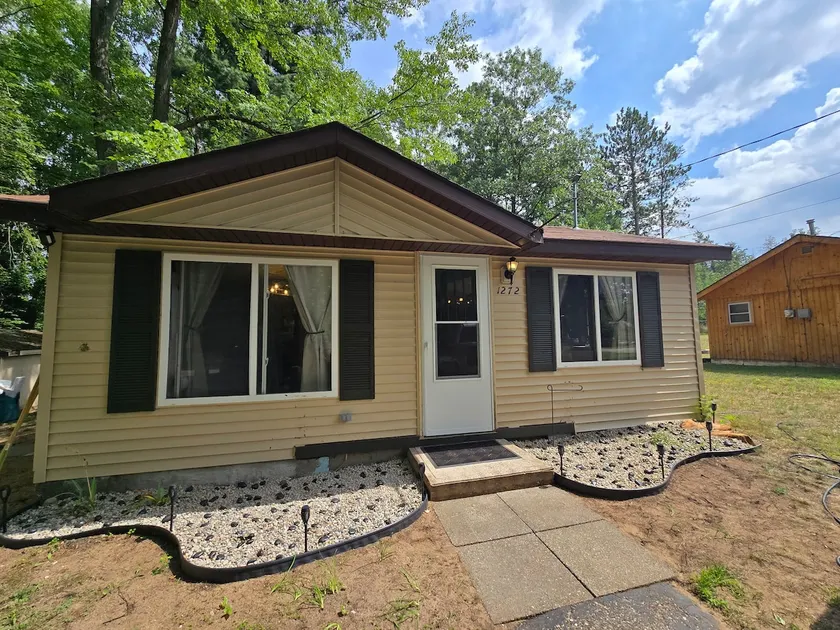 Bellomo Cabin - Image 1