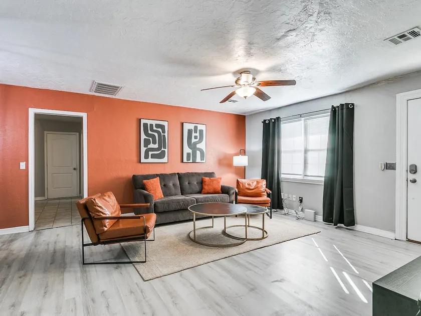 Cozy 3 bed near Tinker Air Base. - Image 1