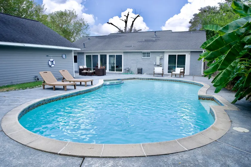Luxury Oasis w/ Private Pool in Perfect Location! - Image 1