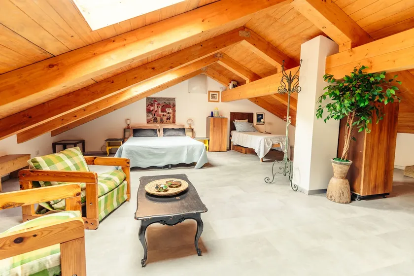 {8 posti letto} surrounded by greenery with parking - Image 1