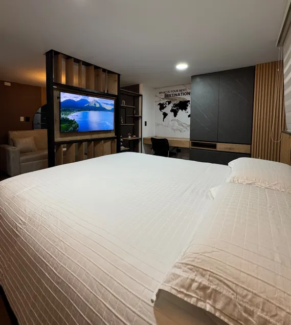 Modern apartment • Central location • 900 megabyte Wi-Fi - Image 1