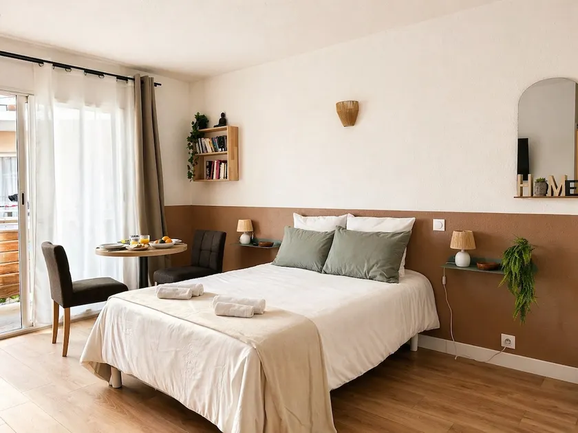 Studio 203, Zen Spirit on the Marina 3* - Image 1