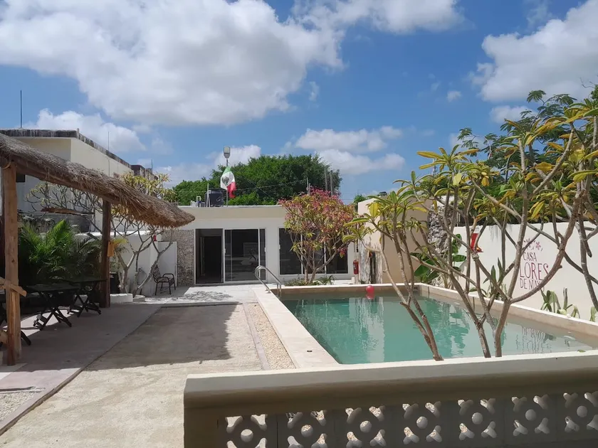 Casa Flores de Mayo - Image 1