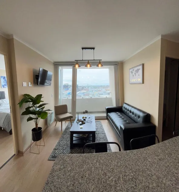 Centrally located and cozy apartment - Image 1