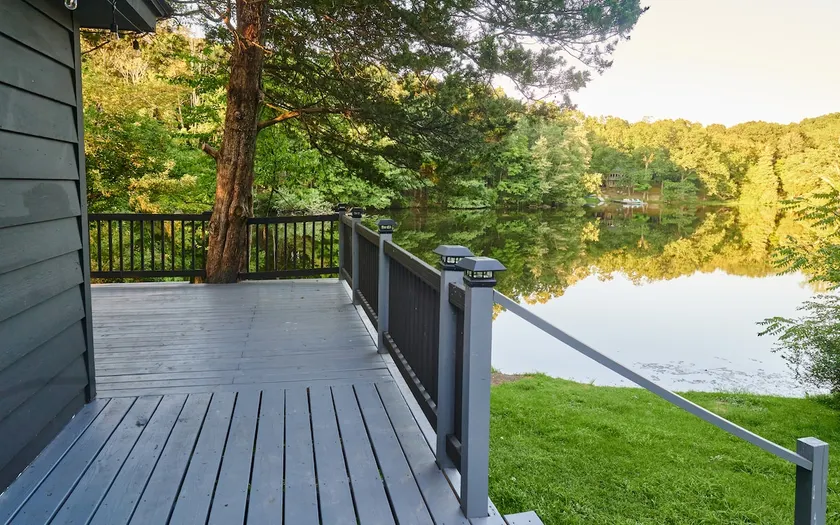 Lakefront | Kayaks | 200 Acre Estate | Tennis - Image 1