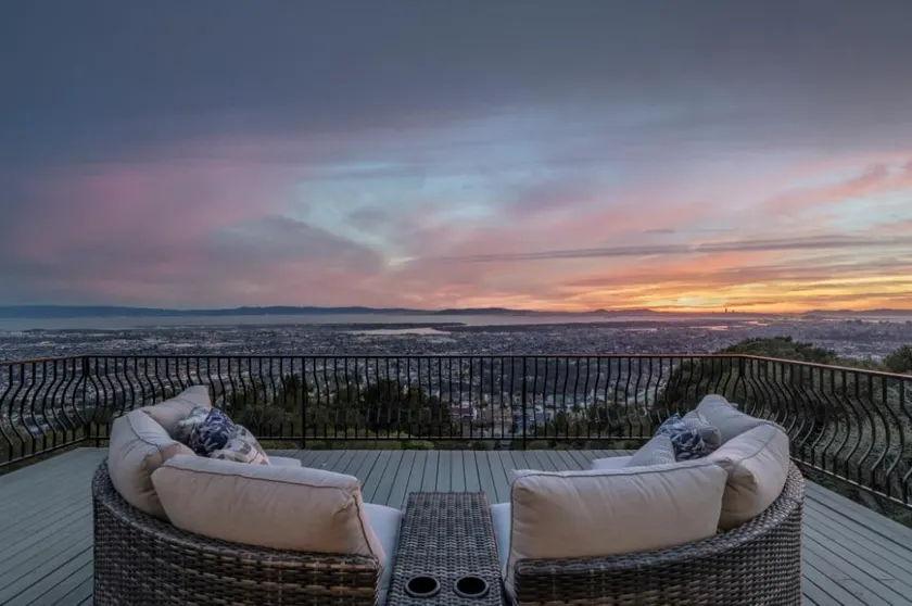 Luxury Golden Gate Bayview SF Sunset & City Lights - Image 1