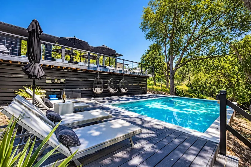 Lake Views | Pool | Fire Pit | BBQ | Spacious Deck - Image 1