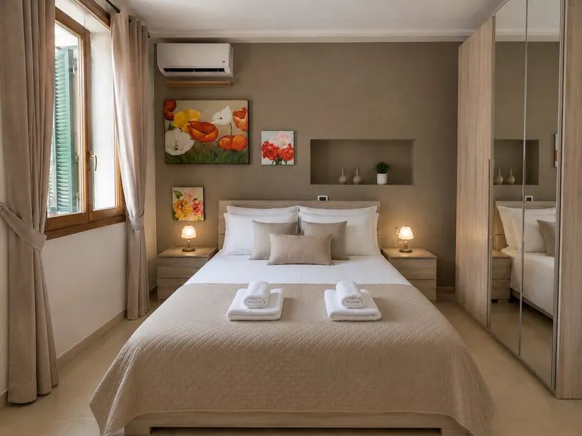 Charme Luxury - Image 1