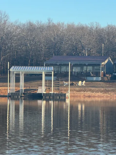 Lakefront w/ Dock & Firepit Near OKC/OU | Sleeps 8 - Image 1